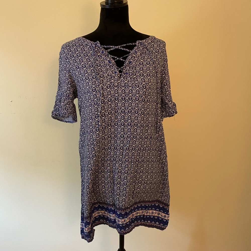 BLUE PATTERNED DRESS